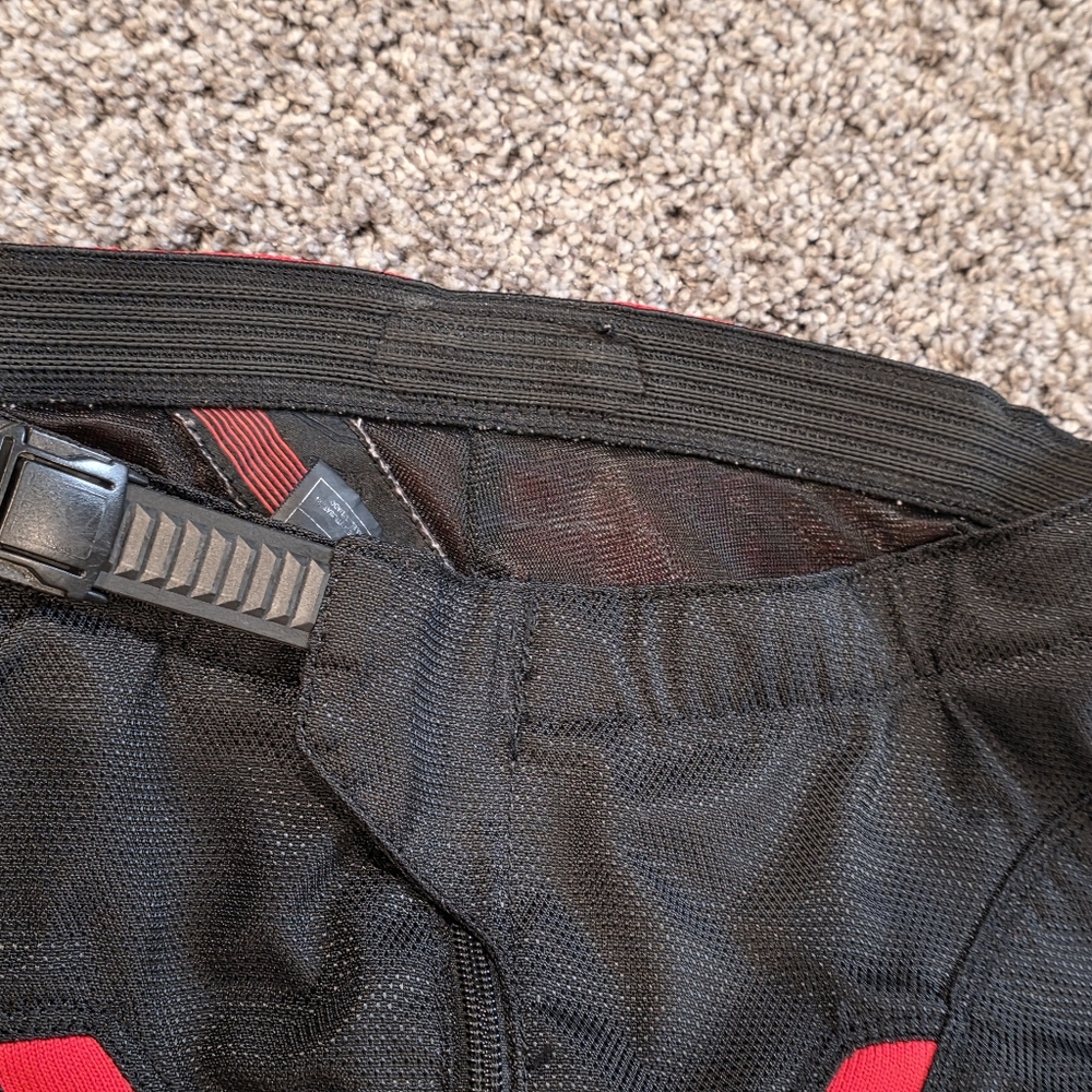 FOX RACING HONDA 180 Motocross Pants- YOUTH 12/14 28 - Picture 6 of 8